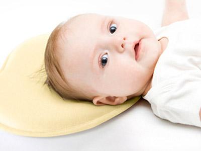 新生宝宝腹泻时都有什么症状?
