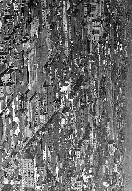 1940年长江路大行宫一带的航拍.(请横过来看)