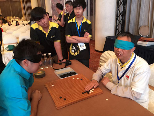 闭目运动巡回赛马来西亚启动 盲棋第一人引人叹