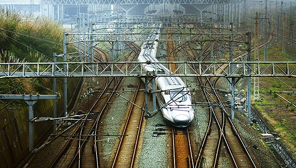 中国地方铁路投资完成率不到一成 项目融资难