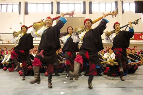 西藏10人入选国家首批非遗代表性传承人抢救
