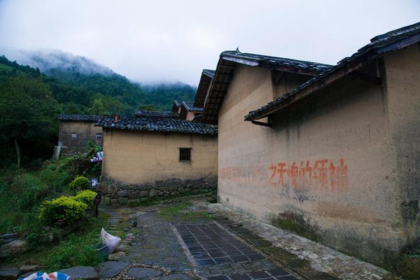 广西上林县鼓鸣寨,神秘的壮族古山寨