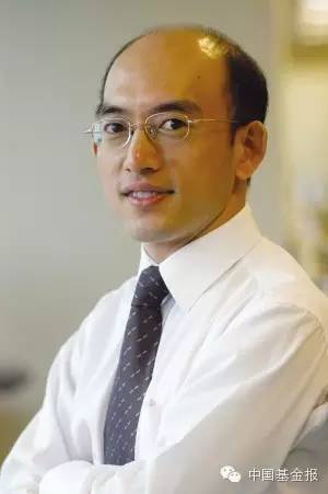 2006年股市开启一轮波澜壮阔的快牛行情,当年上证综指涨幅达到130.43%,为该指数23年来最大年度涨幅。当年,景顺长城基金李学文管理的景顺长城内需增长基金以182.27%的收益率夺冠,也创造出截至当年基金最赚钱纪录。