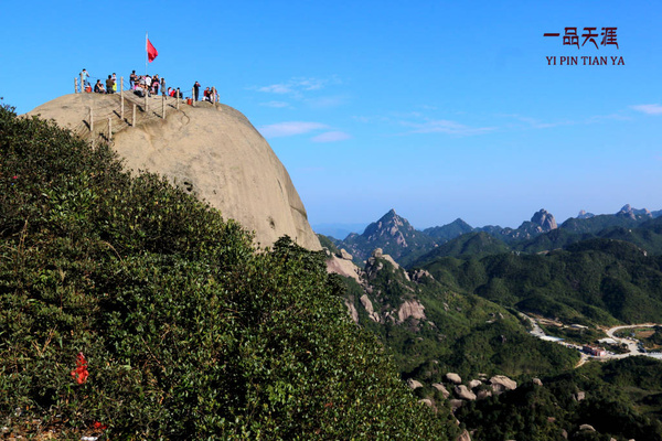 漫步乌山,感受奇峰异石带来的视觉盛宴