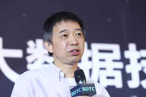 阿里巴巴集团cto王坚:互联网,数据和计算