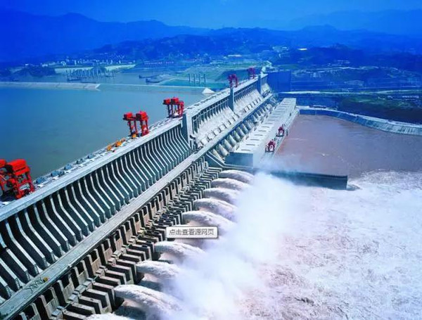 旅游 正文  当今世界上最大的水利枢纽工程,也是当今世界上最大的水电