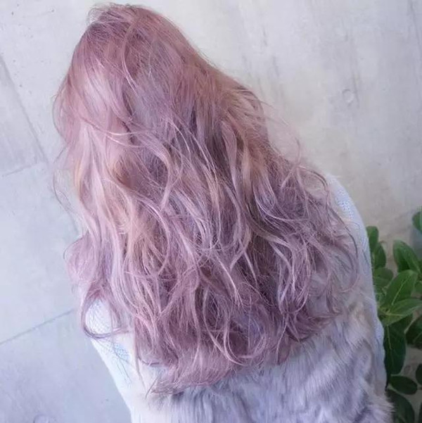樱花粉色系发型