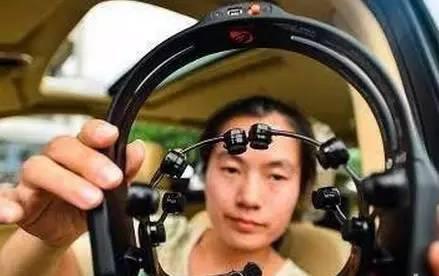 中国已经有"脑控汽车"了!_手机搜狐