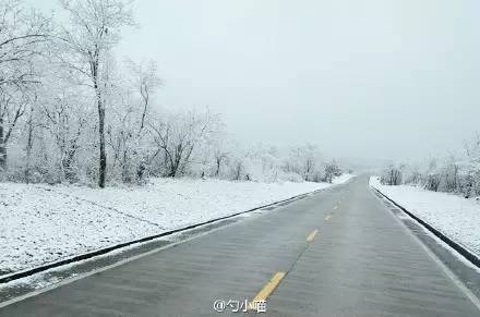 西岭镇人口_窗含西岭千秋雪图片