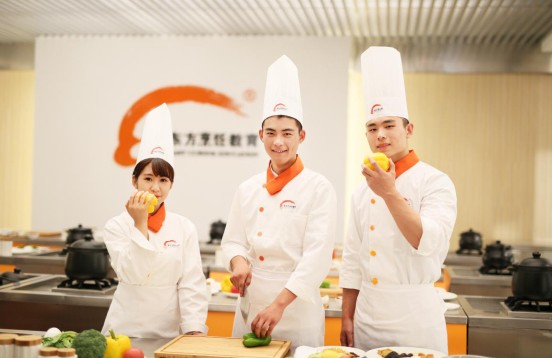 山东新东方厨师致力中华美食传承