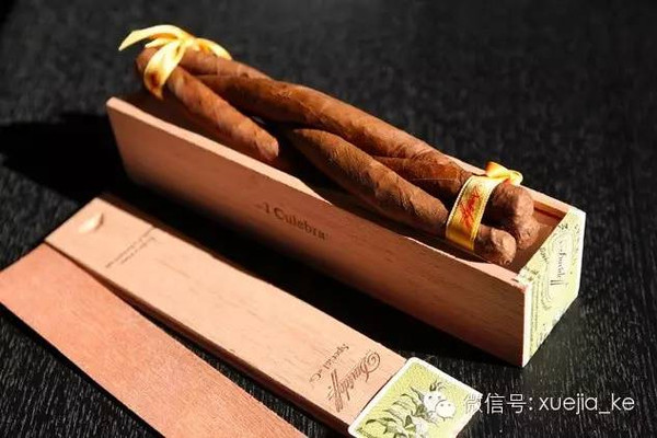 说到奇形怪状的雪茄,指的还不是麻花盘蛇雪茄这类.