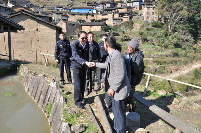 屏南县局局长黄文挺,代溪镇党委书记薛世兴