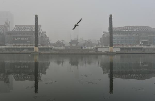 雾霾红色预警启动门槛北京最低
