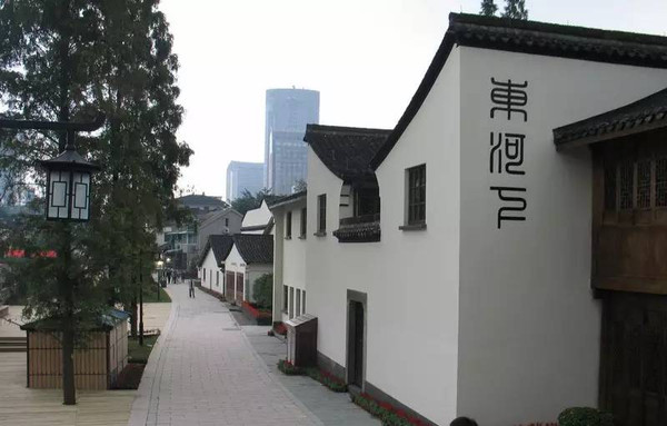 十五奎巷,东起中山南路,西至城隍牌楼巷,接丁衙巷.