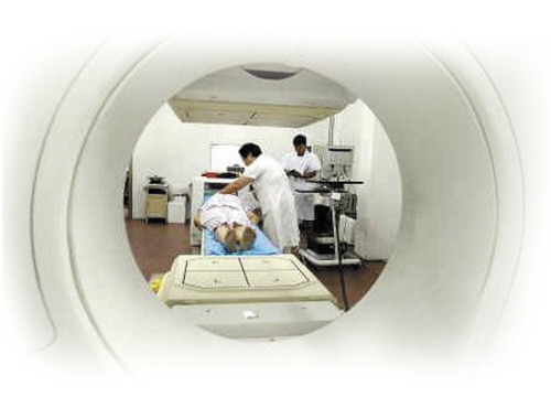体检中CT检查被滥用的现象比较多。资料片