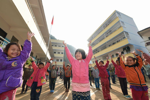 经济现象_英媒：“经济孤儿”现象危及中国未来图