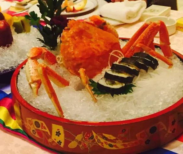 梨和海鲜能一起吃吗_《师傅》中一顿吃50只螃蟹艺术夸张你别学