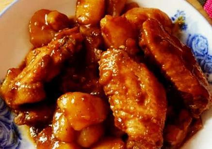美味家常菜 非常下饭的土豆焖鸡翅