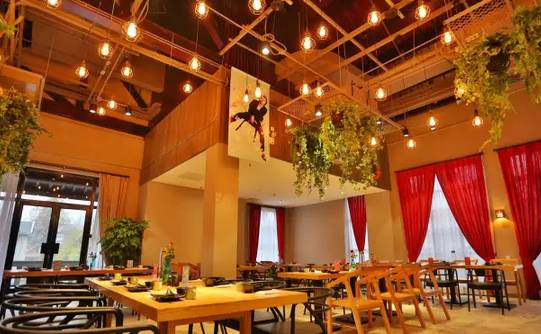 探店027402张嘉佳quot从你的全世界路过南京首家餐厅02