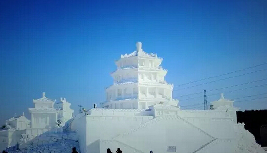 沈阳浑南 一,沈阳奥体冰雪嘉年华沸腾盛京城 时间:2016年1月至2月末