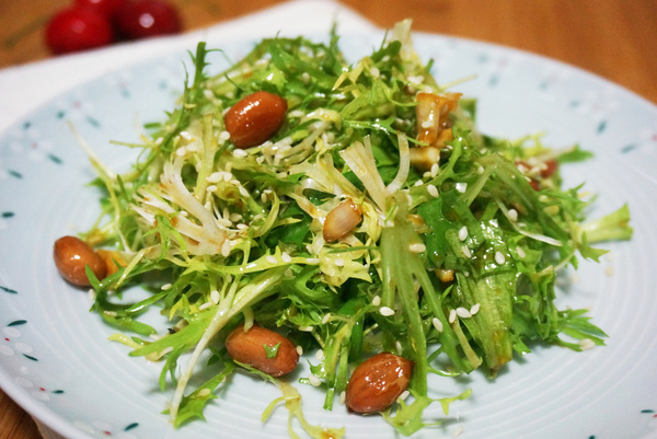 这一年凉拌苦菊
