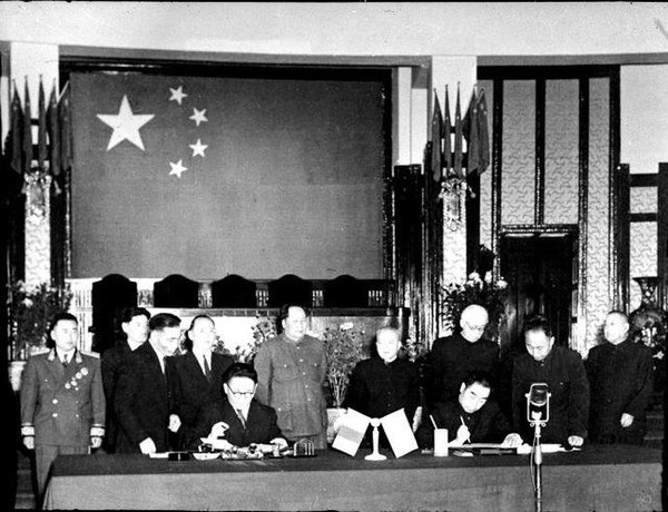 1949年最早与新中国建交的10个国家