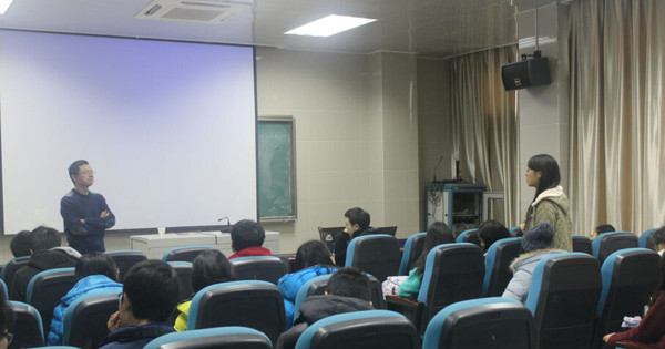 【微易贷】瑞银普惠董事长谢智平受邀给武大学