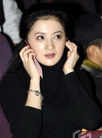 金铭小时多漂亮啊,水灵灵的.