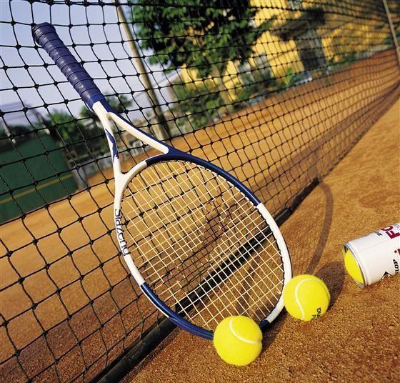 初学者购买专业网球拍是否适合?