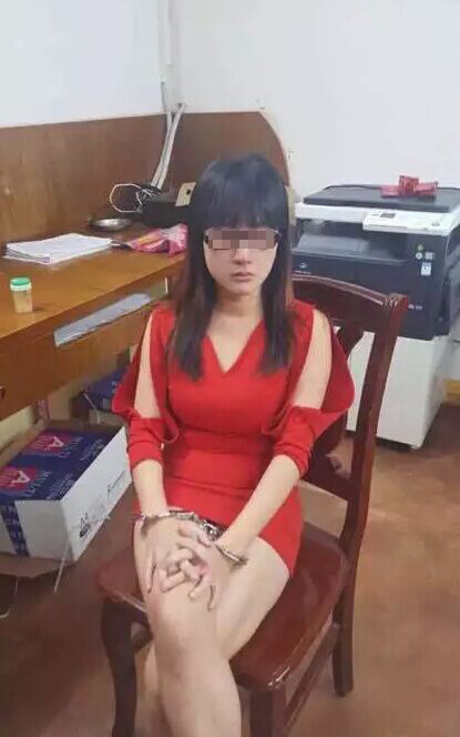 女网民为当“网红”发布不雅视频被刑拘(图)