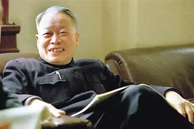 谁是"中国原子弹之父"?钱三强邓稼先,还有谁