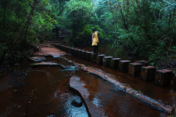 【雾游丹霞四面山】珍珠湖景区