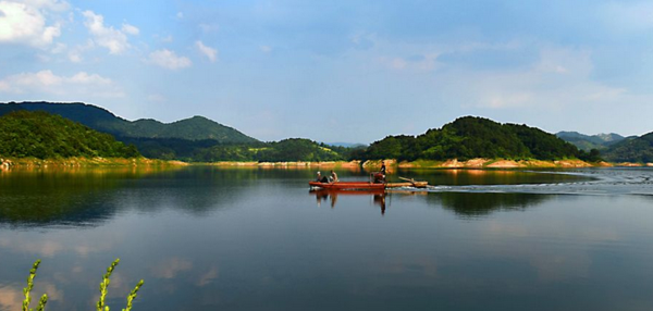 光山龙山湖国家湿地公园