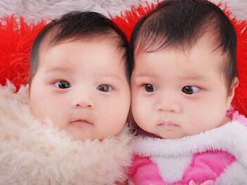 试管婴儿生双胞胎长相会一样吗?