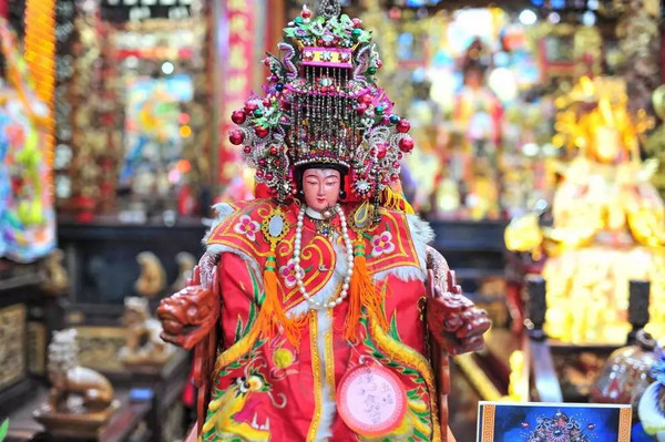 环行台湾:红珊瑚妈祖的庇佑之地