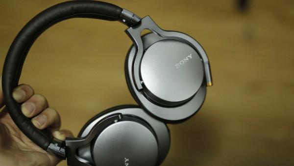 高端耳机的碰撞,SONY 1A对Sennheiser MOM