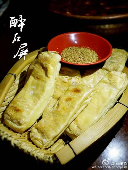 石屏有多少人口_石屏豆腐图片