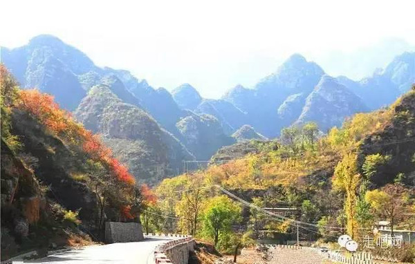 旅游 正文 坐标: 房山区红井路起于十渡镇卧龙村红港口,终于108国道