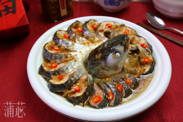 【猴好吃】年夜饭首选番茄:孔雀开屏鱼新鲈鱼菜谱煎做法图片