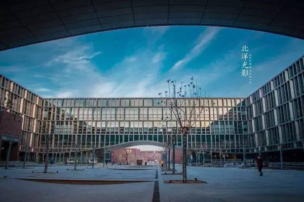 2015年对于天津大学图书馆来说是载入史册的一年,新的馆址,新的环境