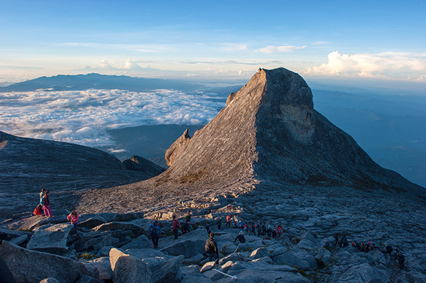 登顶东南亚最高峰—马来西亚沙巴神山