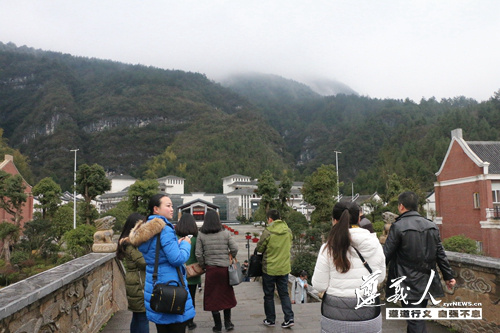 湄潭县有多少城市人口_湄潭县城市全景图片(3)