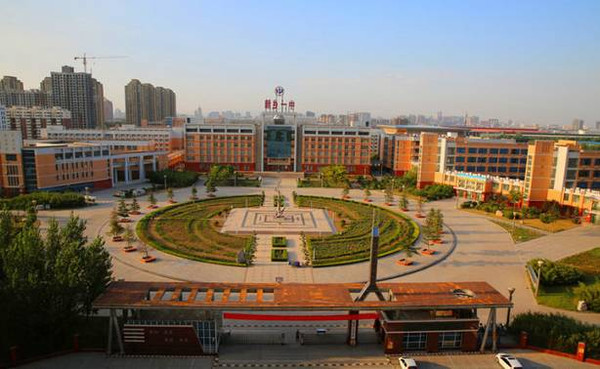 河南18地市"最美中学"评选,为你母校投一票吧!