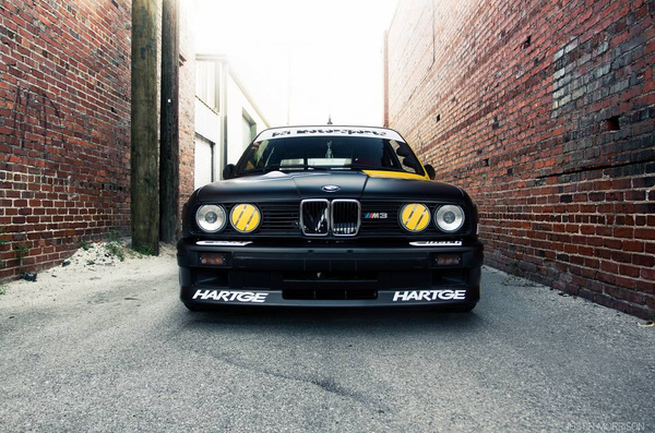 psi改装亚光黑色宝马e30 m3 dtm