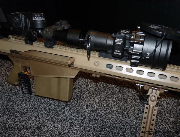 m107a1是真正的反器材狙击武器,也是反器材方面最优秀的步枪,m107a1的