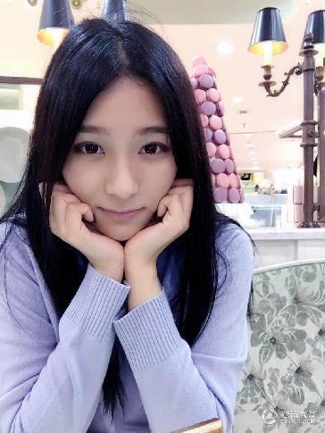 港女生证件照走红 汪思诺资料生活照曝光