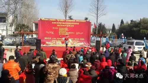 市政协,南阳电视台组织的"魅力南阳行"文化惠民活动在卧龙区英庄镇