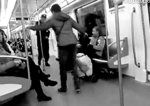 杭州地铁现咆哮女：我就是没道德 伤害谁了我负责