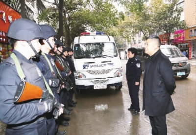 祁阳警方多措亮剑"盗,骗,毒"(图)