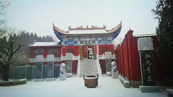 雪落中原:"千年古刹"大雷音寺静默如谜